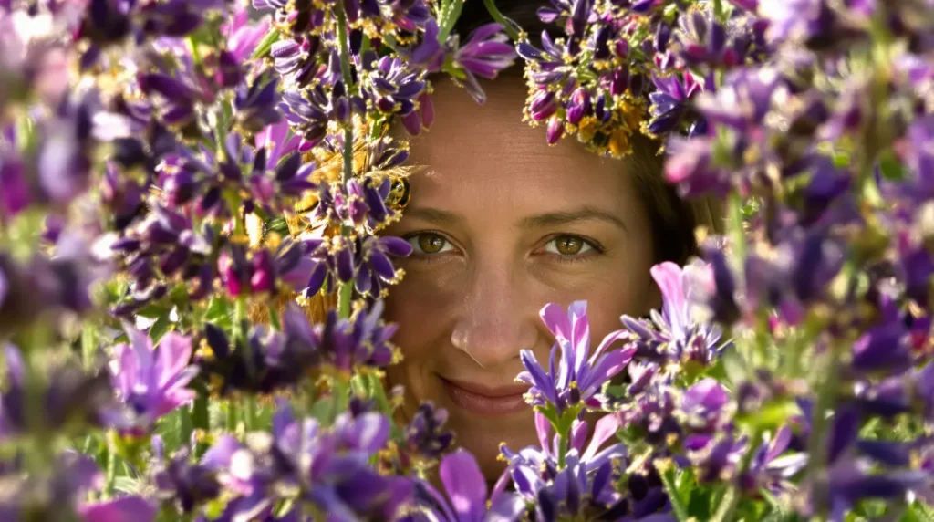 Thionville : quelles fleurs planter dans votre jardin pour mieux nourrir les abeilles ?